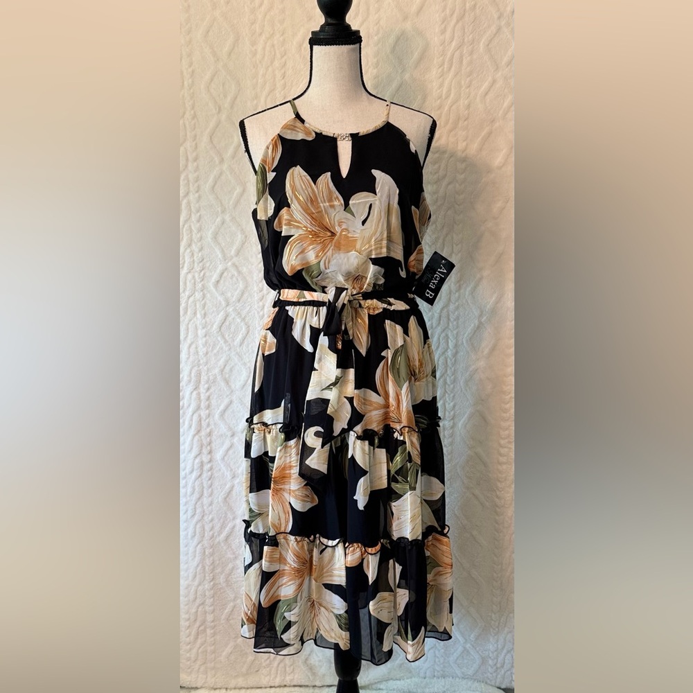 Floral Maxi Dress with Belt